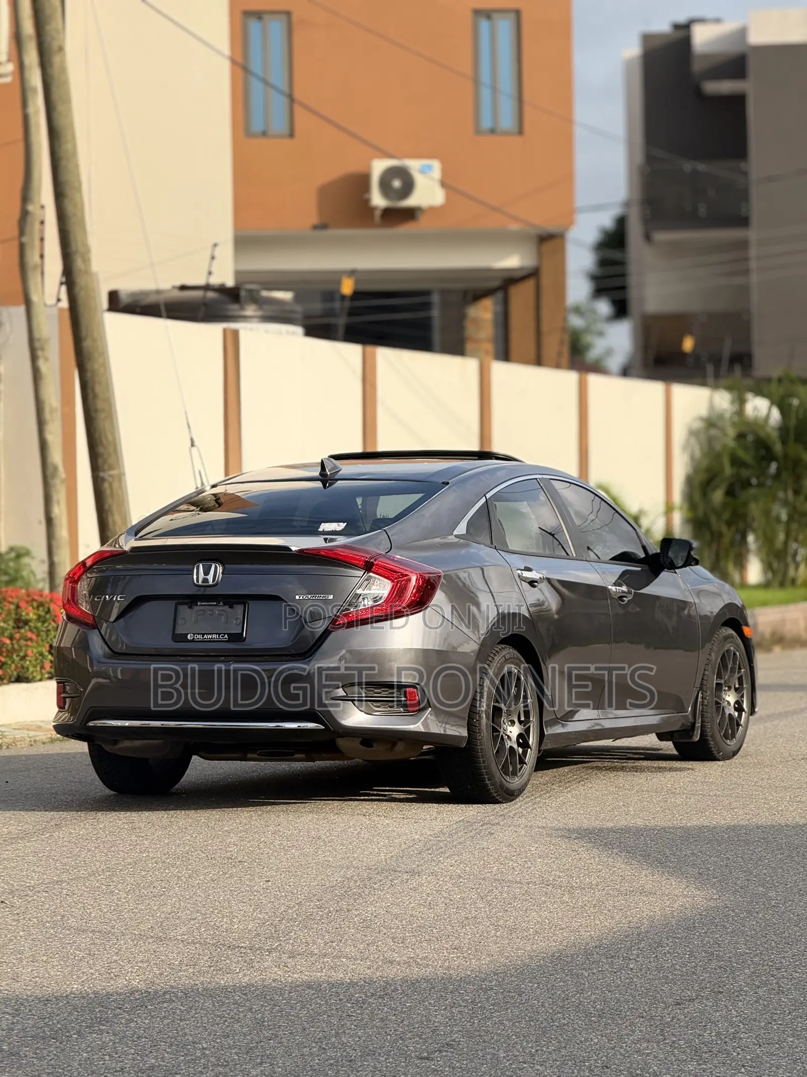 Honda Civic Touring Sedan 2020 Gray