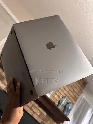 Laptop Apple MacBook Pro 2019 8GB Intel Core i5 SSD 500GB