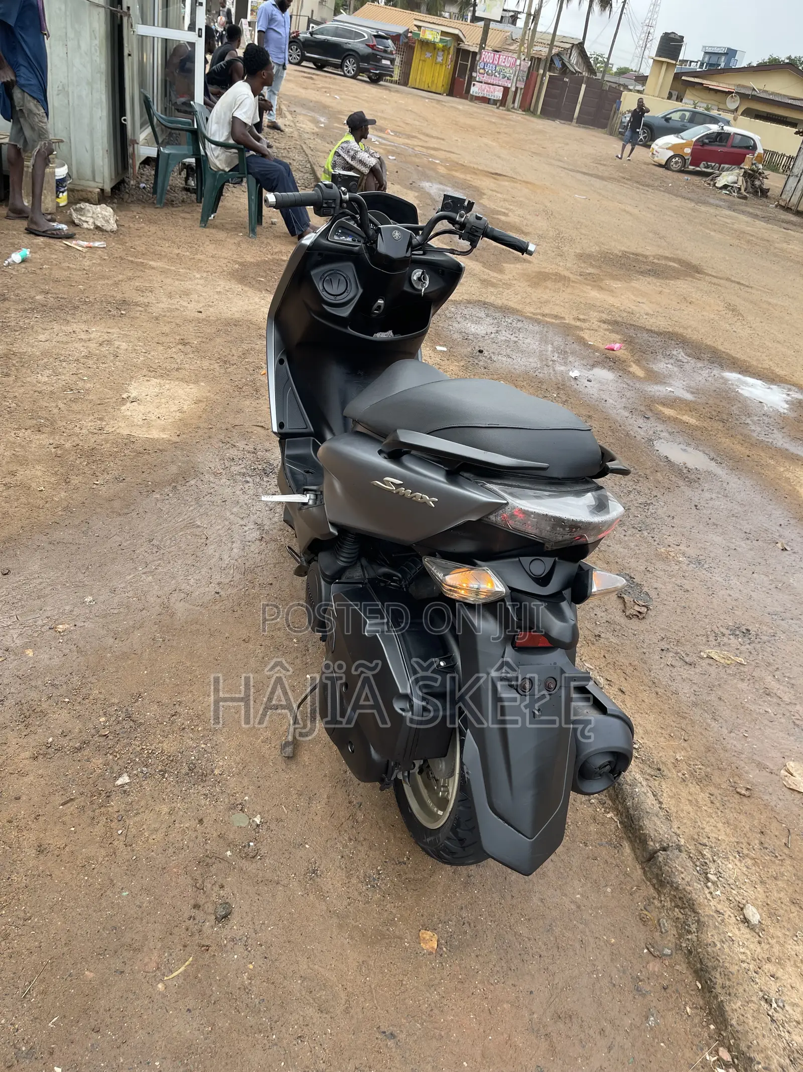 Yamaha 2025 Silver