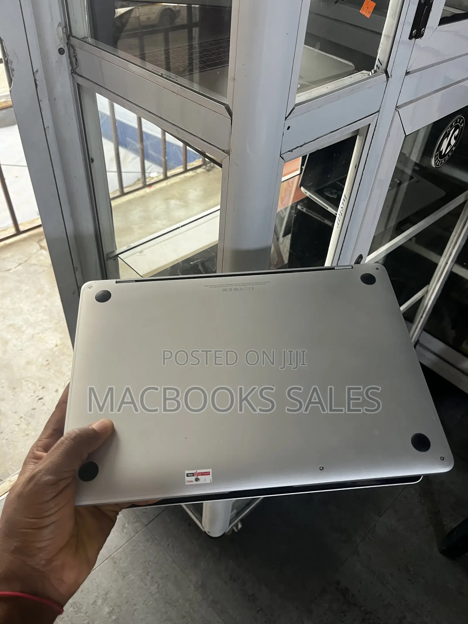 Laptop Apple MacBook Pro 2017 8GB Intel Core i5 SSD 256GB