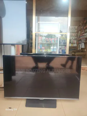 Ssamsung 32 Inches Tv
