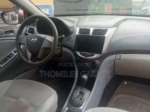 Hyundai Accent GLS 4dr Sedan (1.6L 4cyl 6A) 2015 Beige
