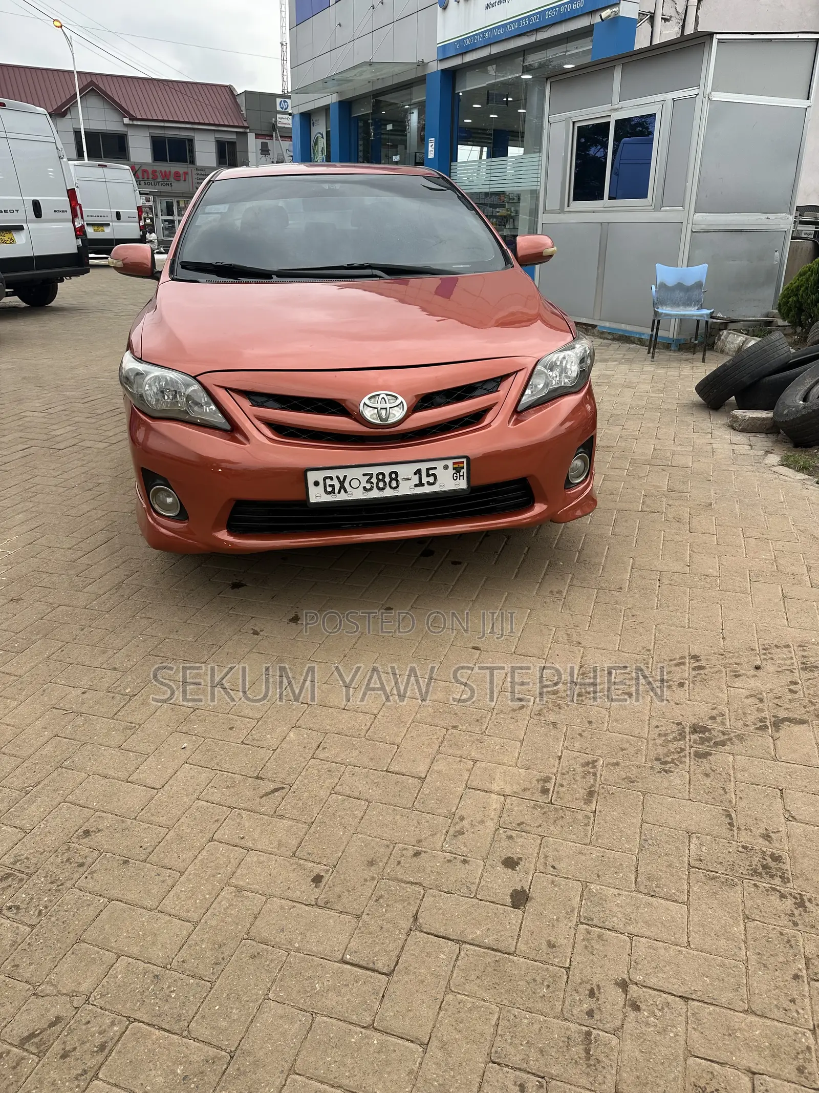 Toyota Corolla 2013 Orange