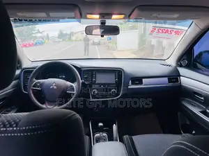 Mitsubishi Outlander 2018 Black