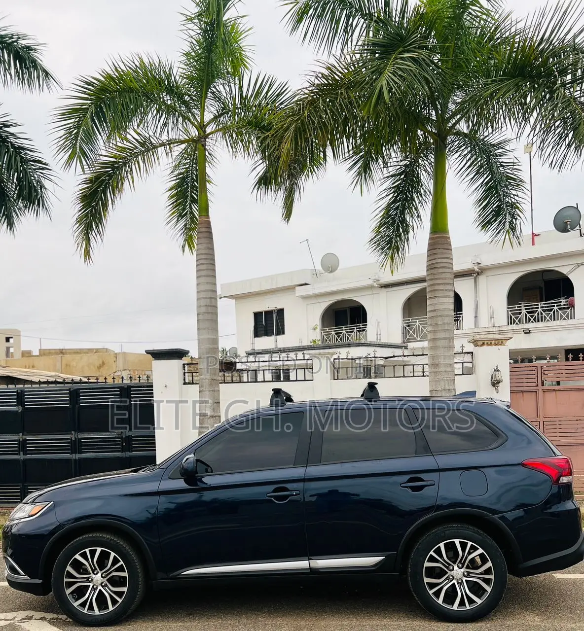 Mitsubishi Outlander 2018 Black