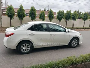 Toyota Corolla 2016 White
