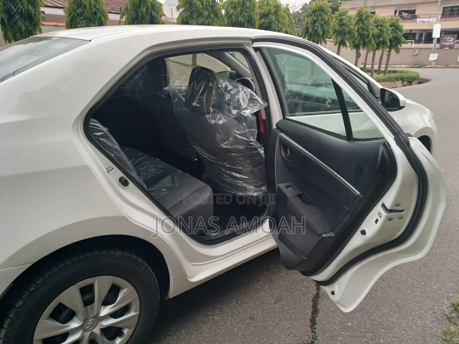 Toyota Corolla 2016 White