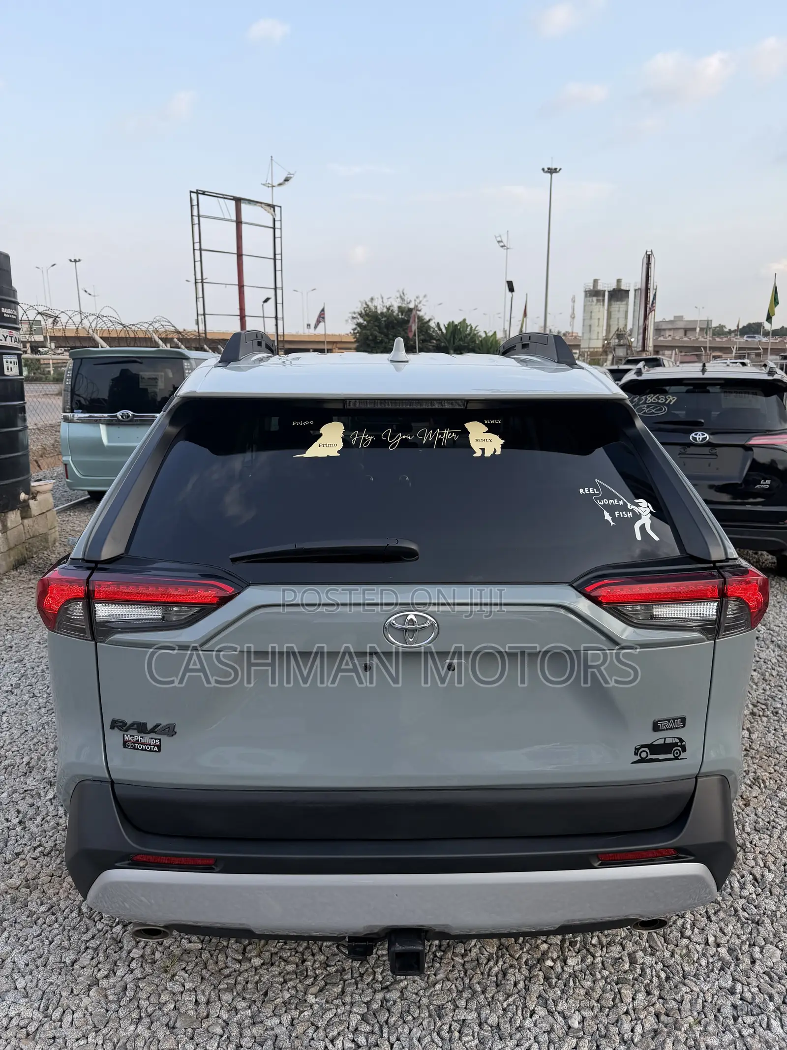 Toyota RAV4 XLE AWD 2020 Blue 