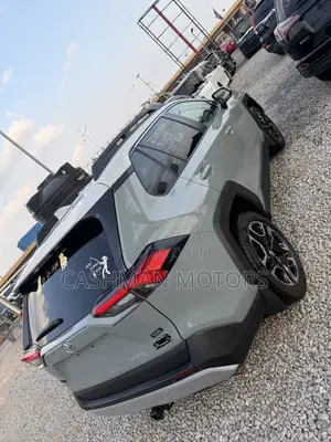 Toyota RAV4 XLE AWD 2020 Blue 