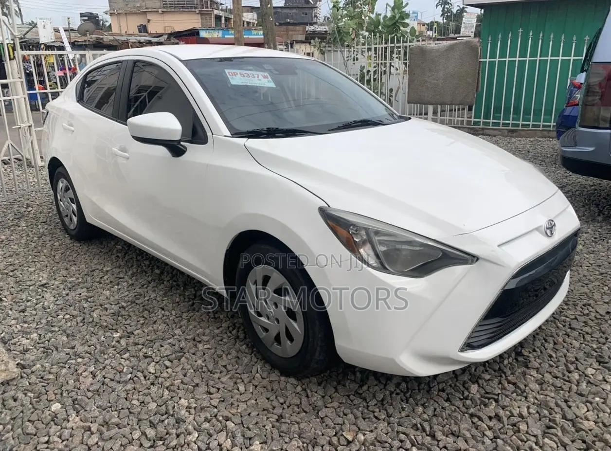 Toyota Yaris iA 1.5 FWD 2019 White