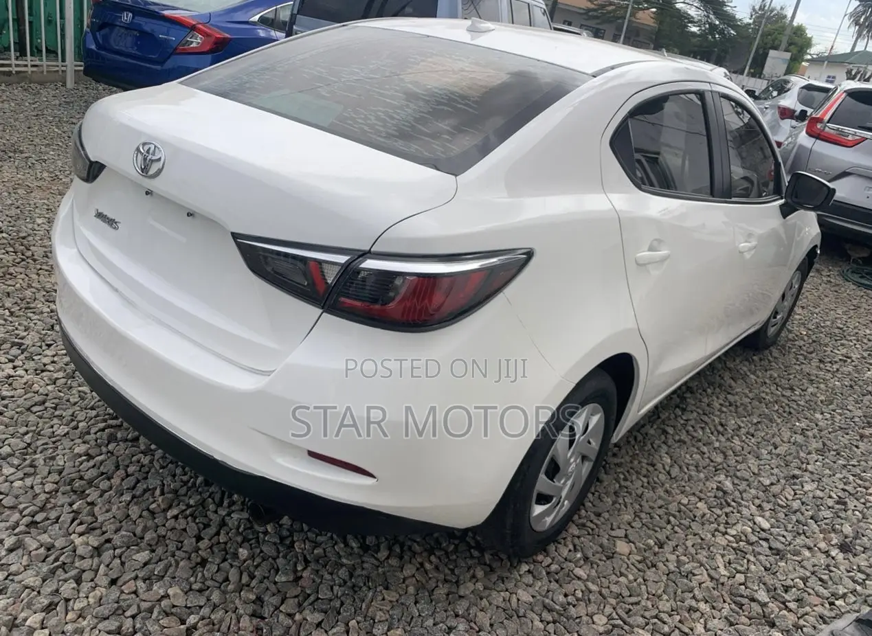 Toyota Yaris iA 1.5 FWD 2019 White
