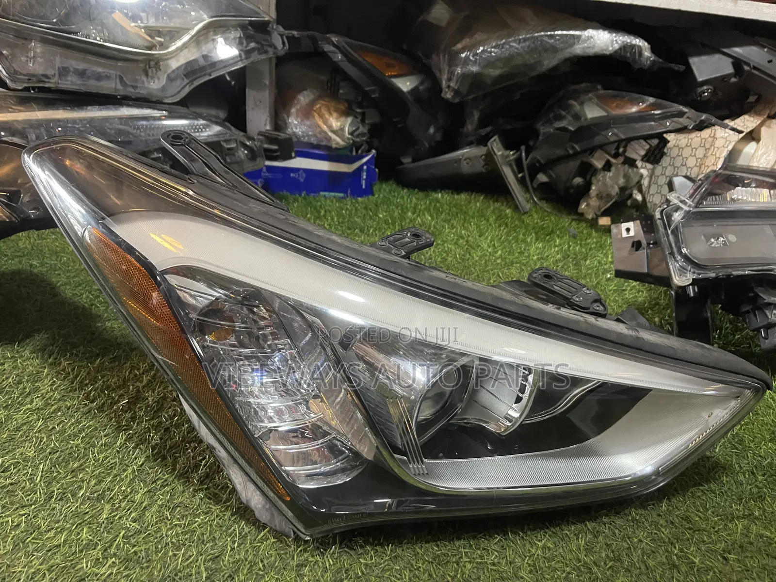 Hyundai Santafe 2013-2015 Headlights Original Led Right