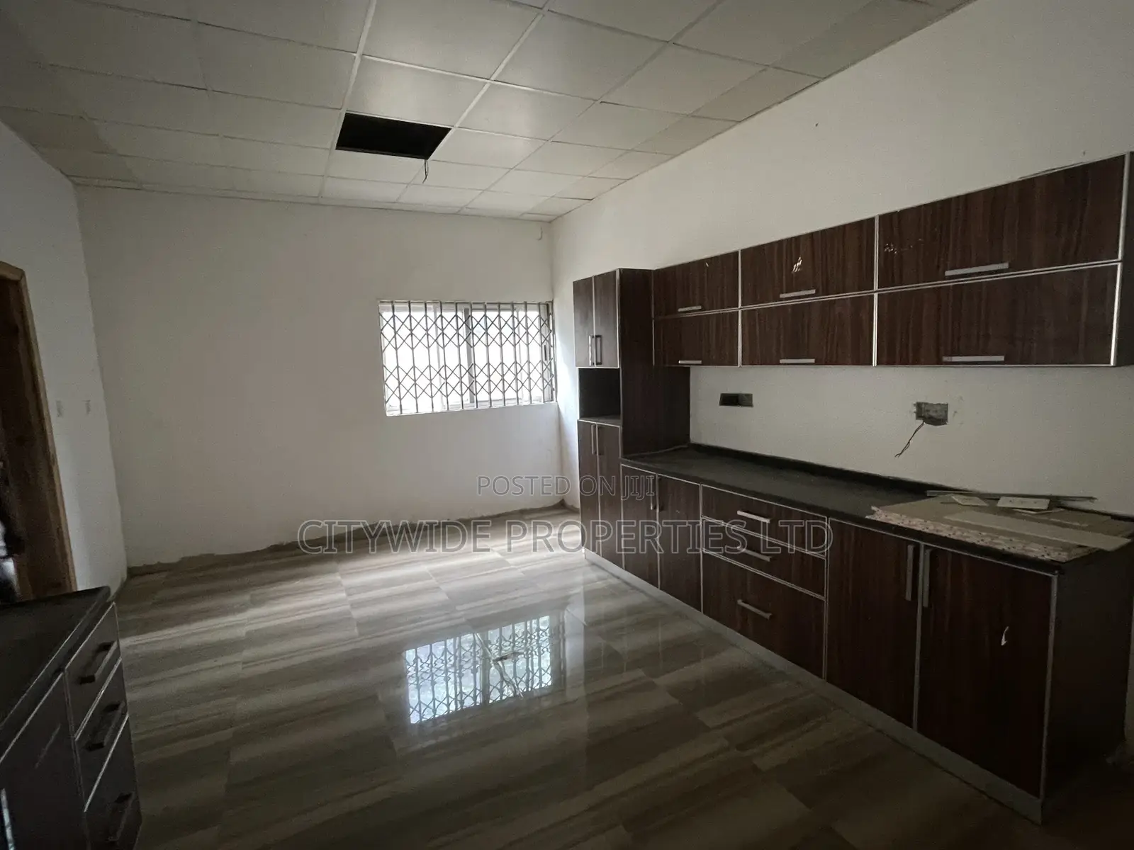 Furnished 5bdrm House in Ayi Mensah, Ga East Municipal for sale