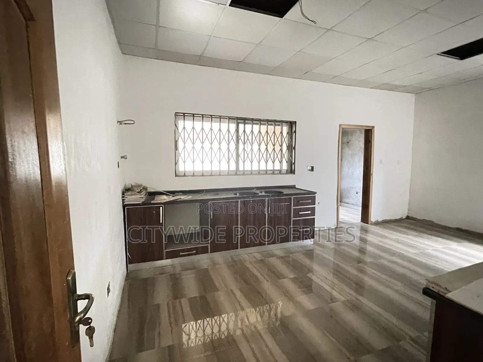 Furnished 5bdrm House in Ayi Mensah, Ga East Municipal for sale
