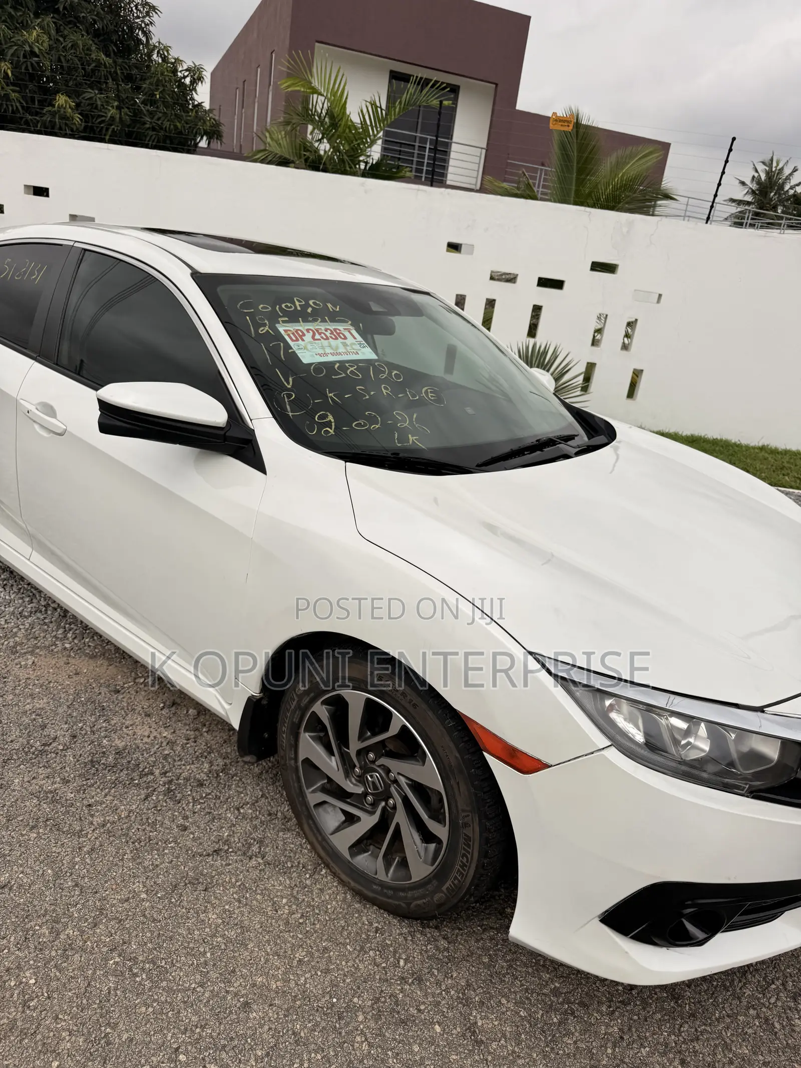 Honda Civic EX 4dr Sedan (2.0L 4cyl) 2017 White
