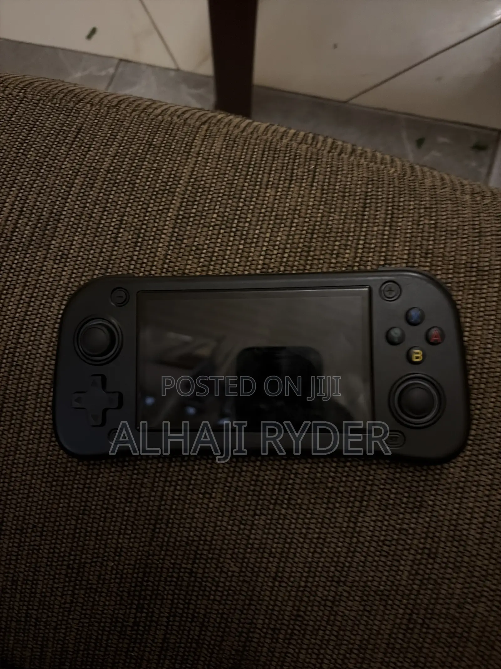 G28 Gaming Console