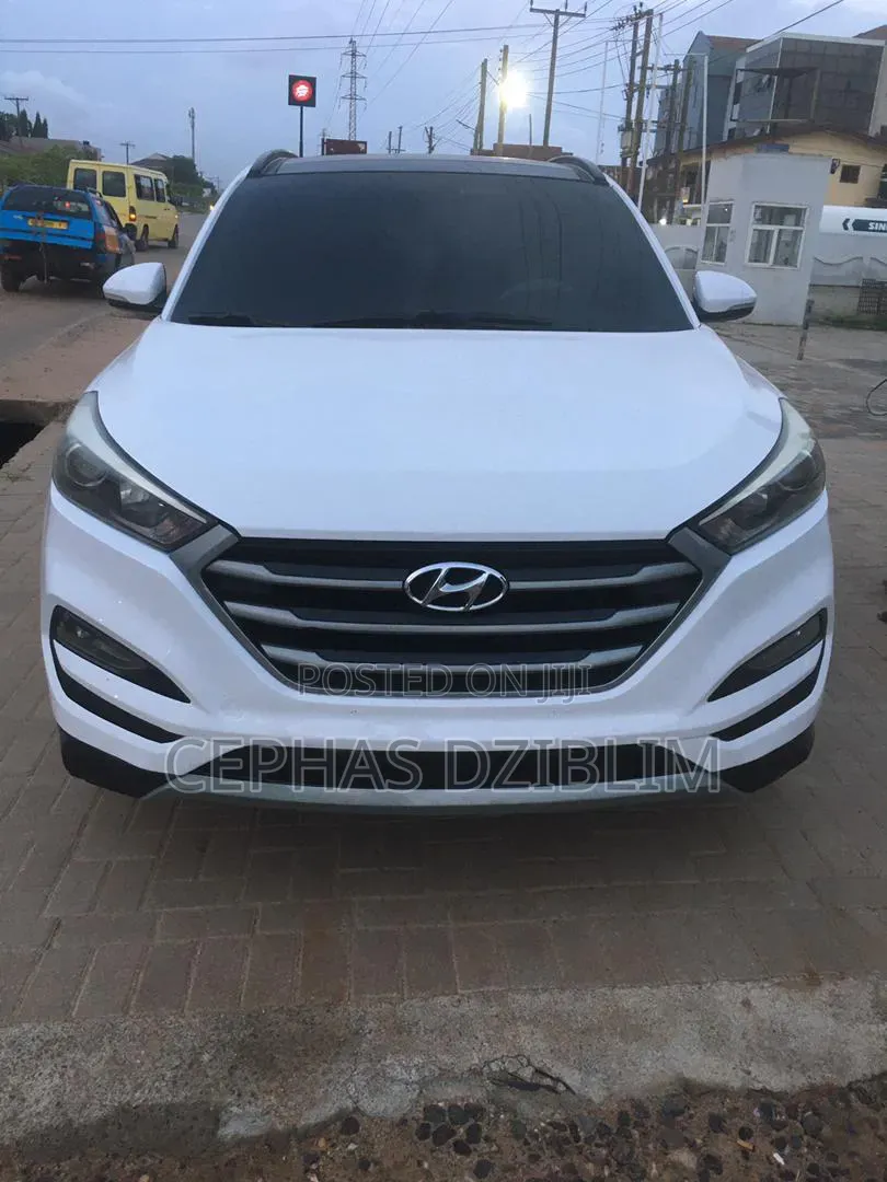 Hyundai Tucson Limited AWD 2018 White