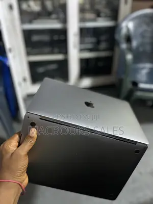 Laptop Apple MacBook Pro 2017 16GB Intel Core i7 SSD 256GB