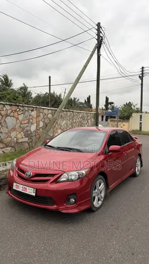 Toyota Corolla S 4dr Sedan (1.8L 4cyl 4A) 2013 Red
