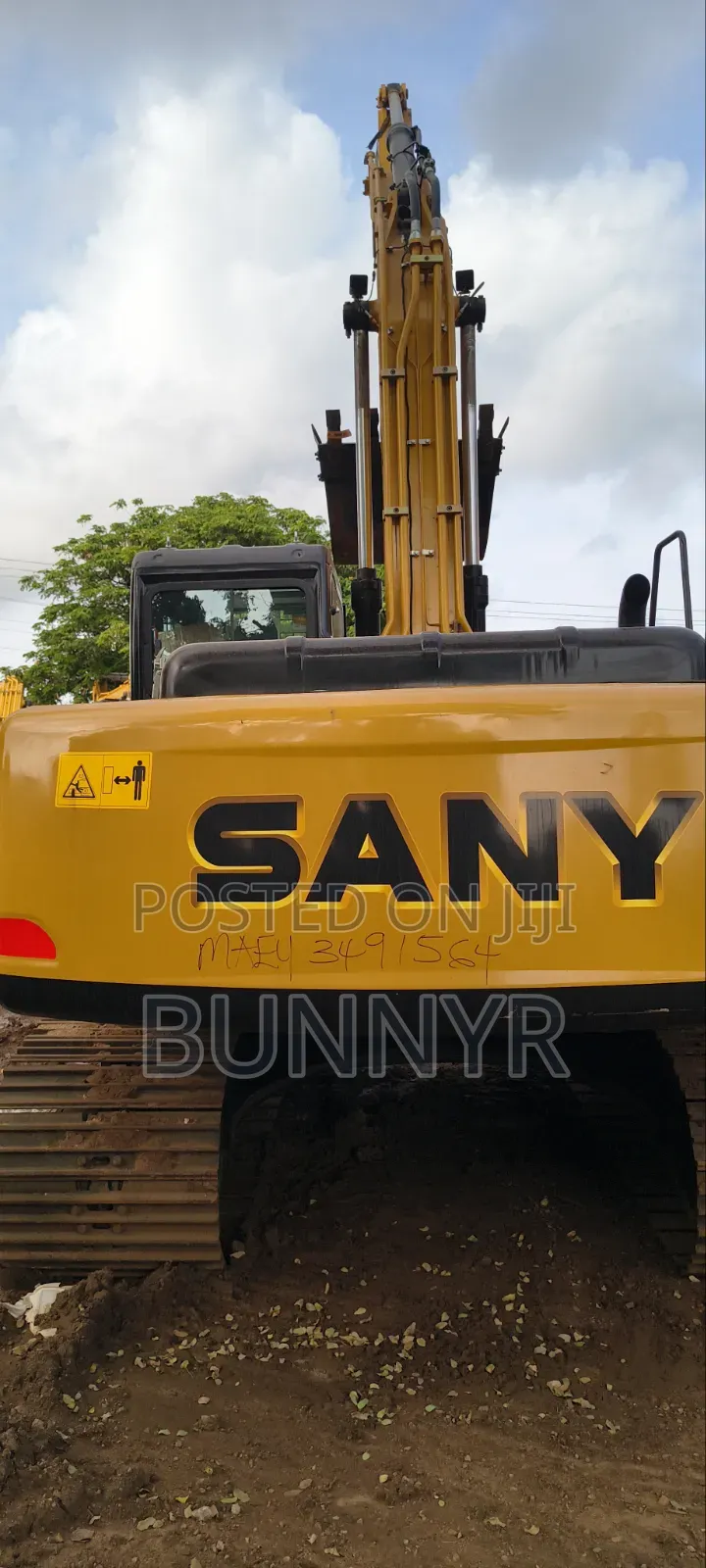 Sany 215 Excavator – Mitsubishi Engine - Watertrack Available for Sale