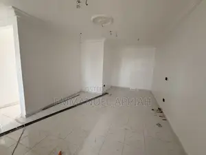 1bdrm Room & Parlour in Tesano for rent