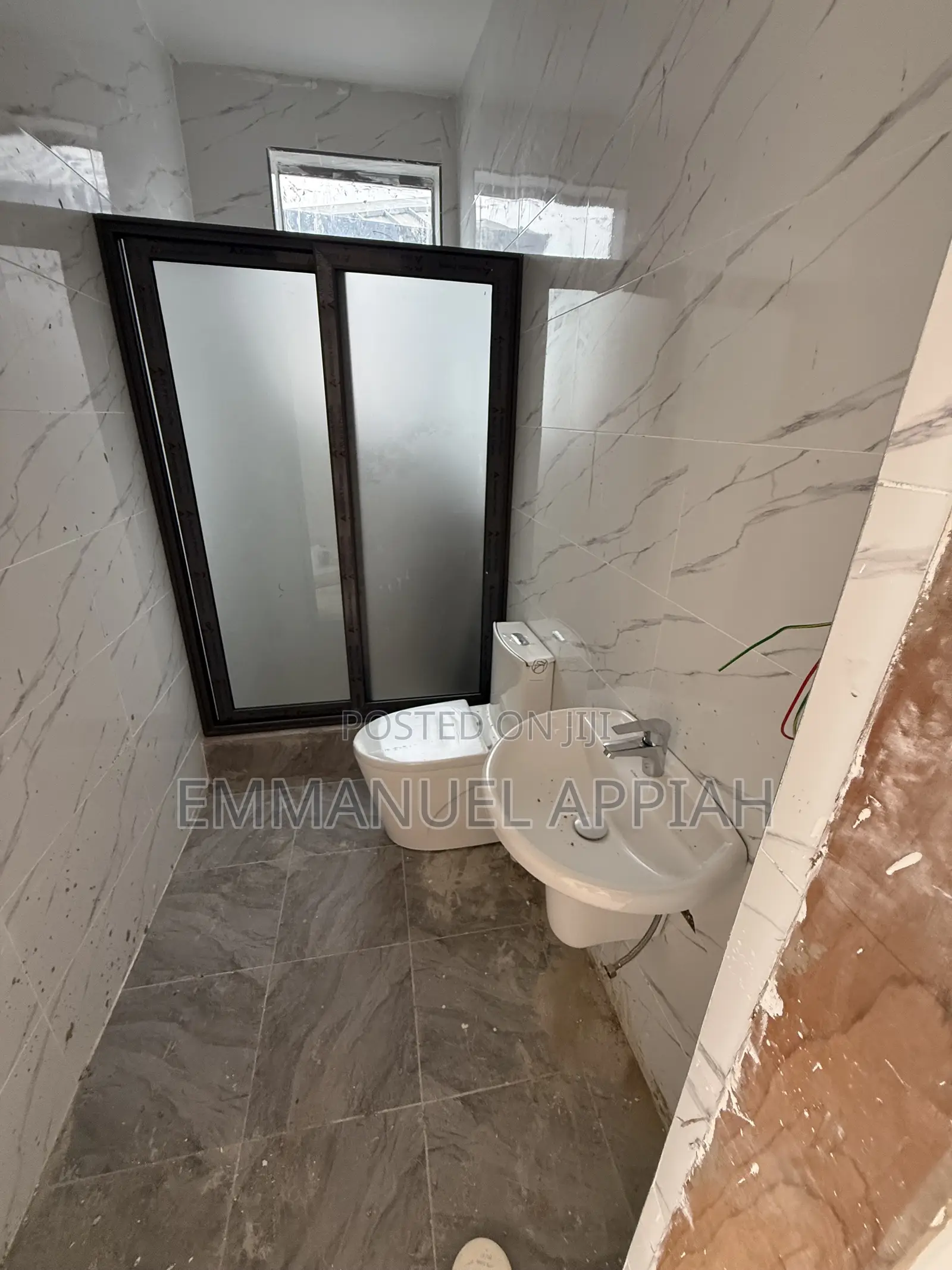 1bdrm Room & Parlour in Tesano for rent