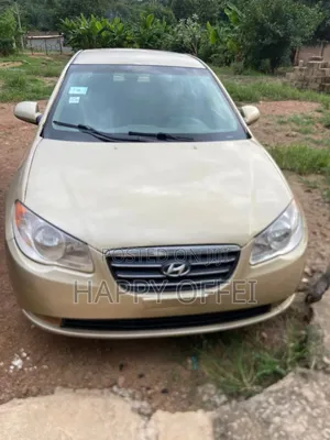 Hyundai Elantra 2010 Gold