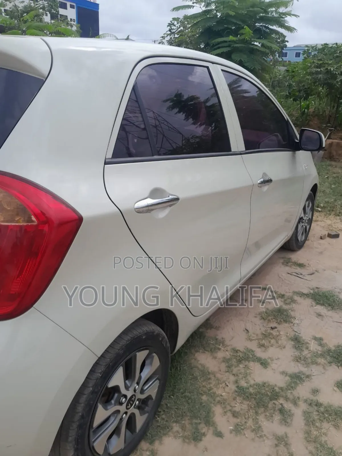 Kia Morning 2014 Off white