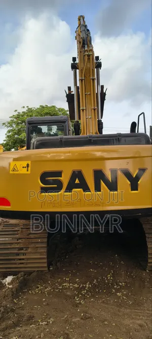 Sany 215 Excavator – Mitsubishi Engine - Watertrack Available for Sale