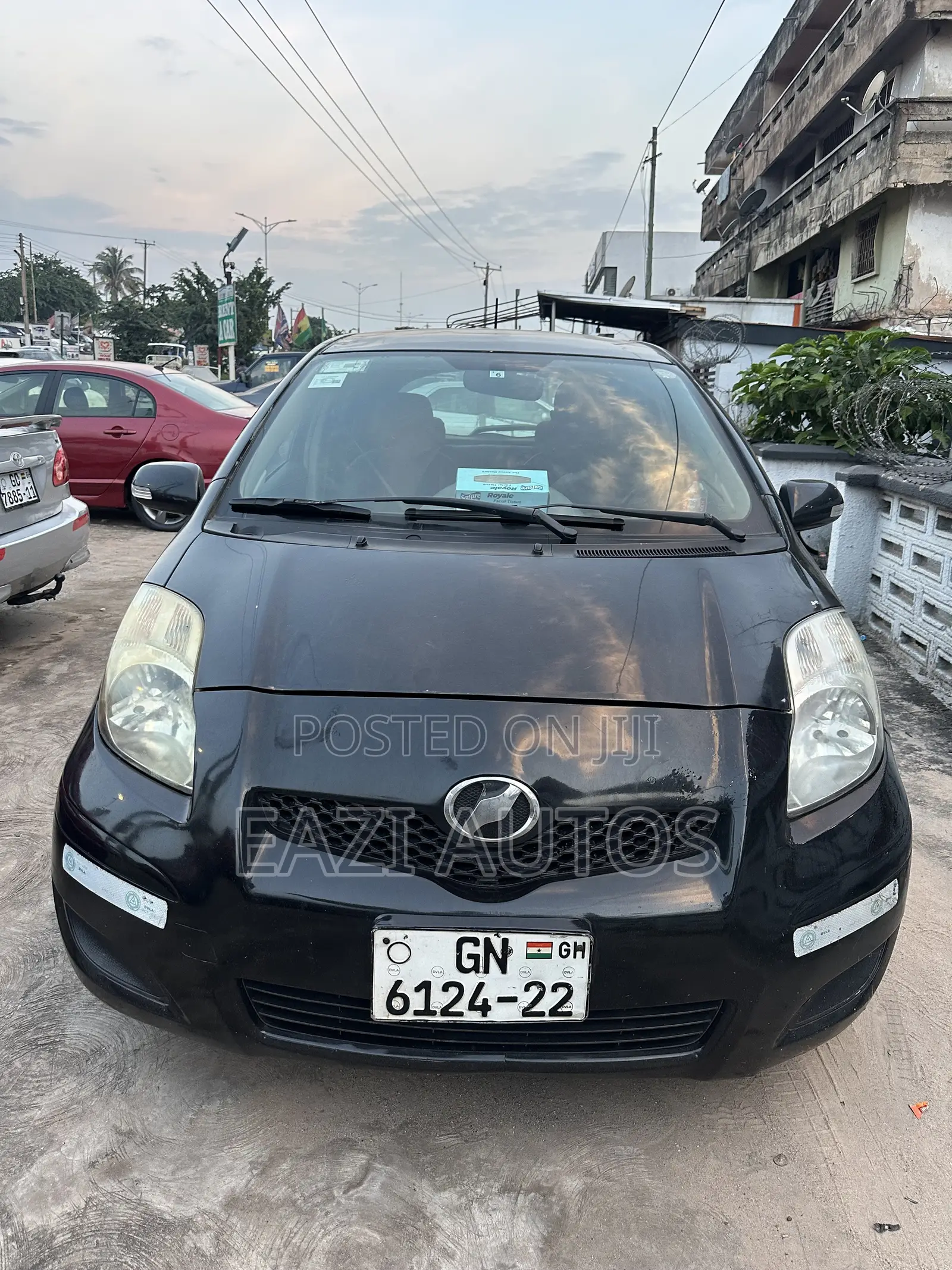 Toyota Vitz 2010 Black