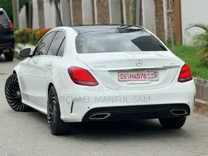 Mercedes-Benz C300 Sport 4Matic Sedan AWD (2.0L 4cyll 7A) 2016 White