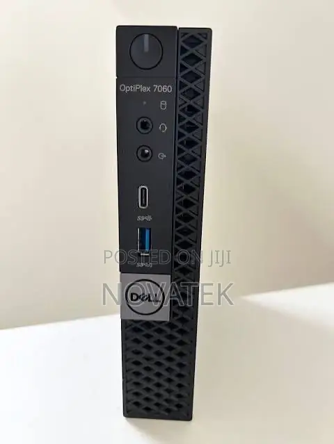 Desktop Computer Dell OptiPlex 7060 8GB Intel Core i7 SSD 256GB