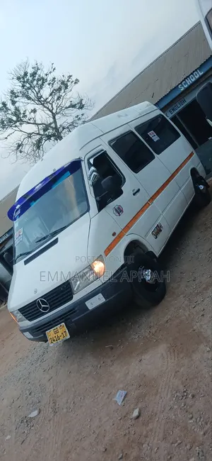 Mercedes-Benz Sprinter 2005 White