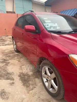 Toyota Matrix Hatchback FWD (1.8L 4cyl 5M) 2010 Red