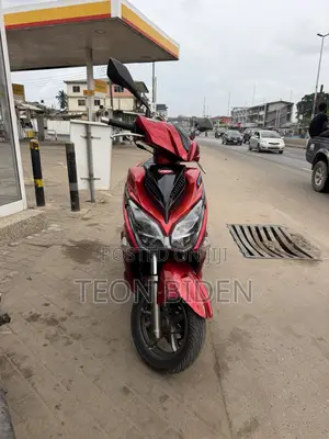 Piaggio Scooter 2020 Red