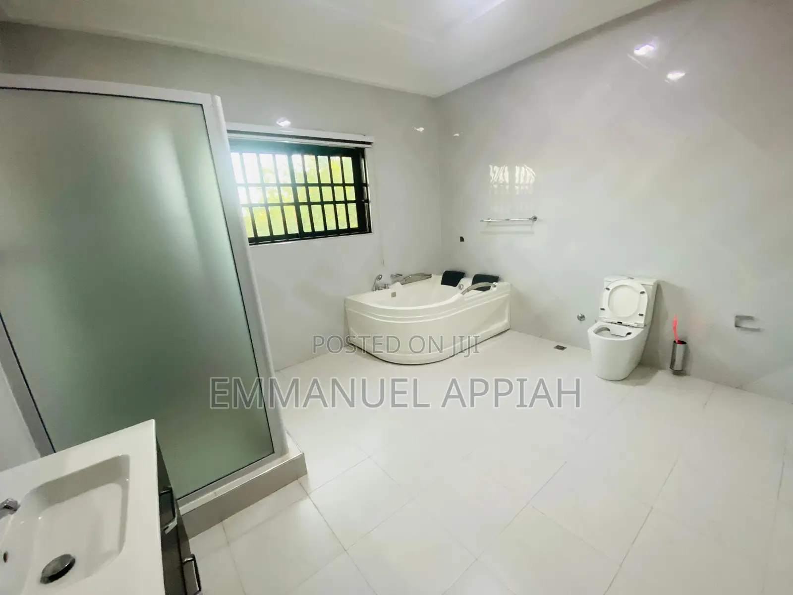 5bdrm House in Dzawulo, Dworwulu for rent