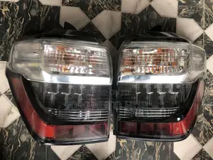 2014-2023 Toyota 4 Runner Taillight