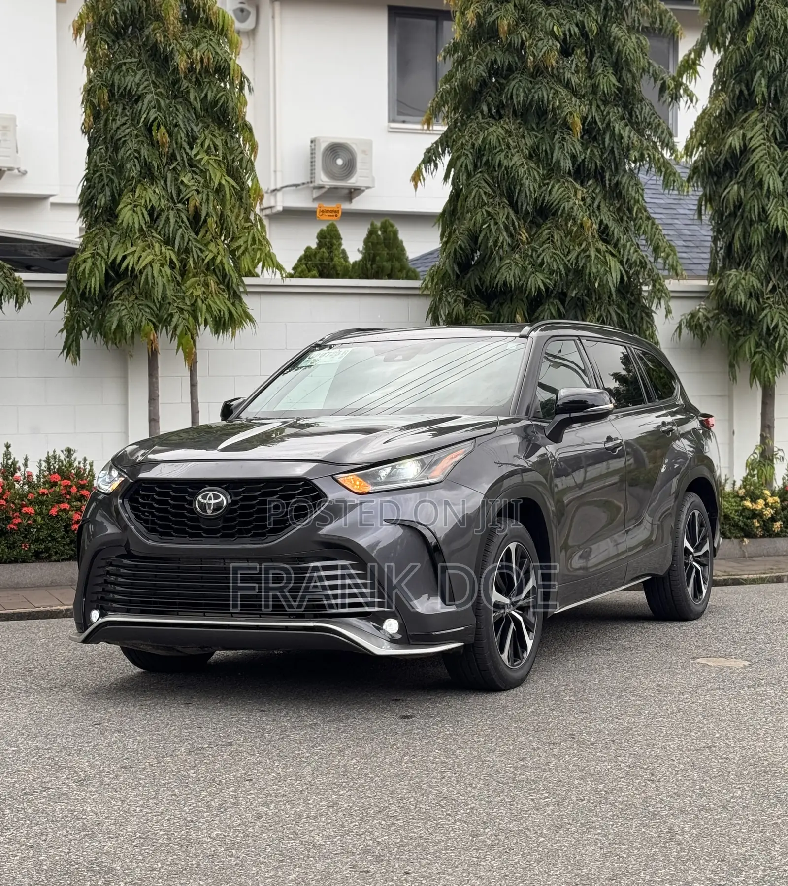 Toyota Highlander XSE 2021 Gray