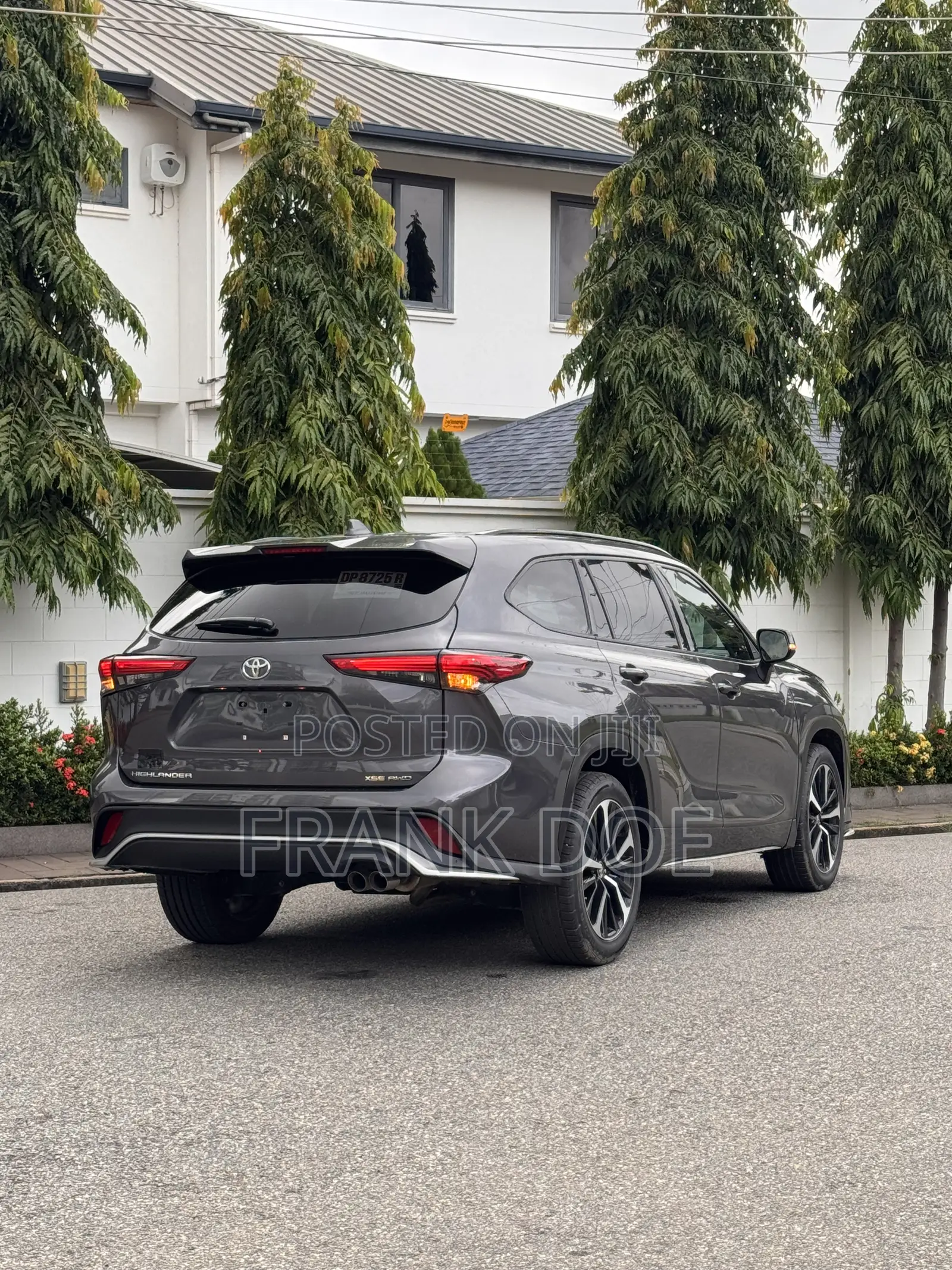 Toyota Highlander XSE 2021 Gray