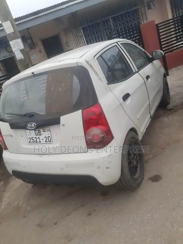 Kia Morning 2010 White