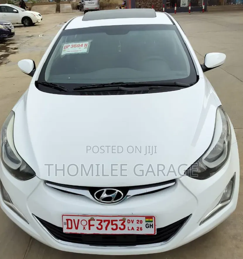 Hyundai Elantra SE 4dr Sedan (1.8L 4cyl 6A) 2015 White