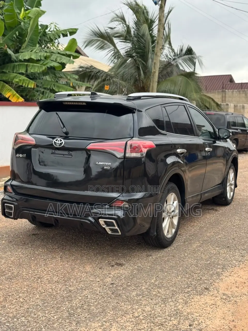 Toyota RAV4 XLE AWD (2.5L 4cyl 6A) 2017 Black