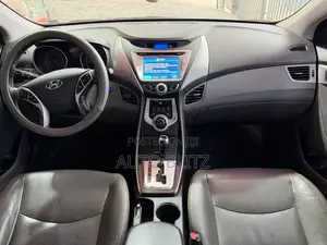 Hyundai Elantra 2013 Gray