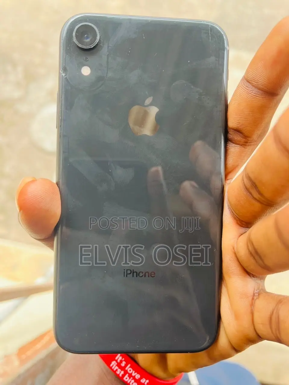 Apple iPhone XR 64 GB Red