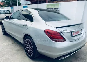Mercedes-Benz C300 2015 Silver