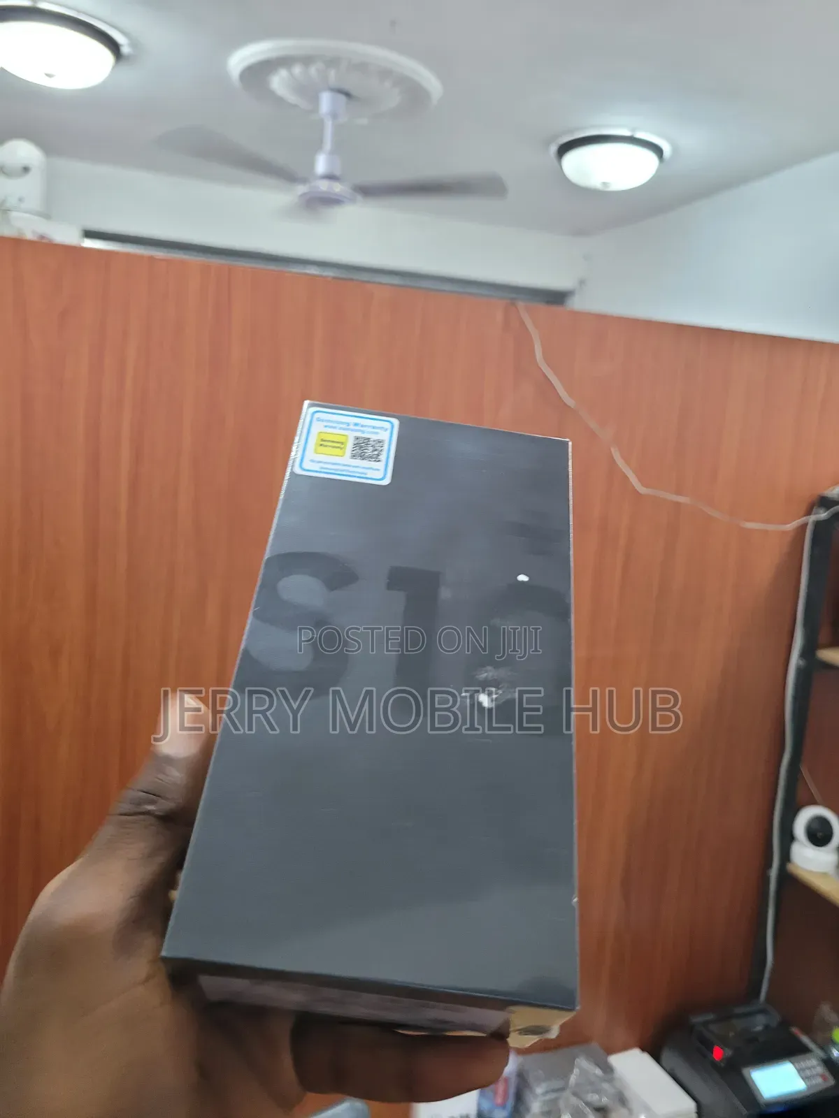 New Samsung Galaxy S10 Plus 1 TB Black