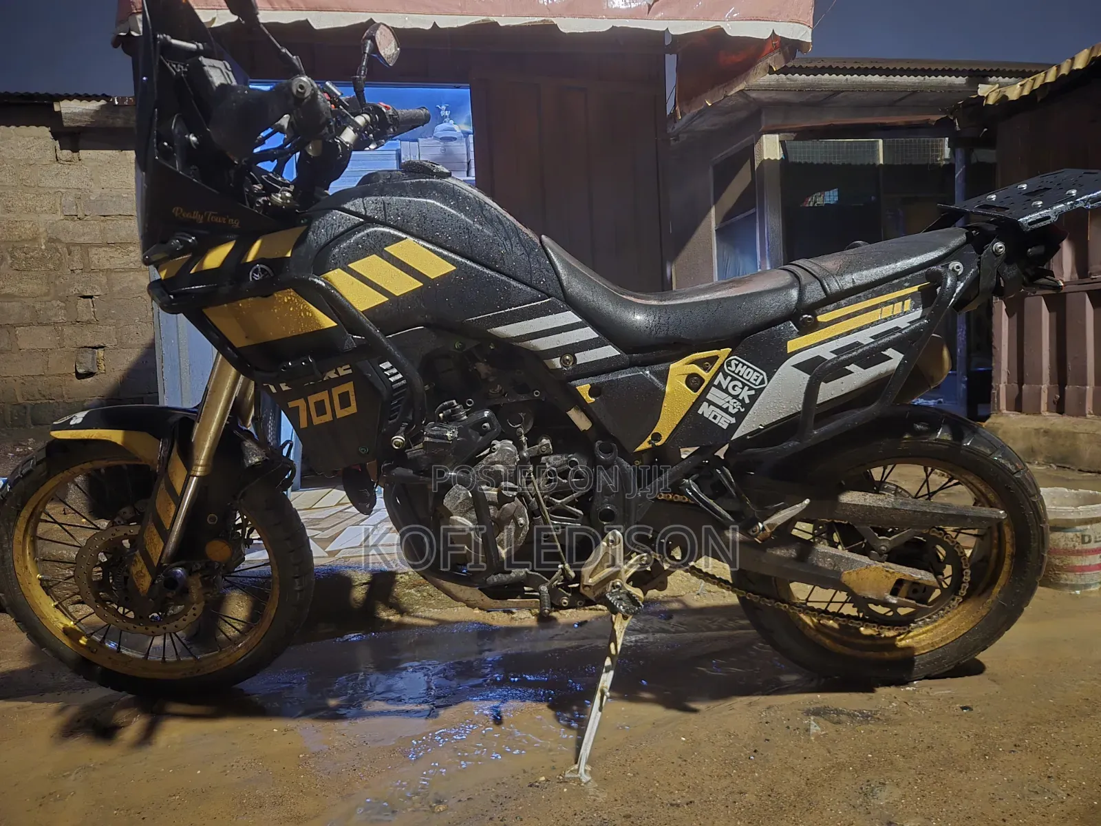 Yamaha 2021 Black