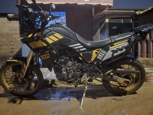 Yamaha 2021 Black