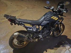 Yamaha 2021 Black