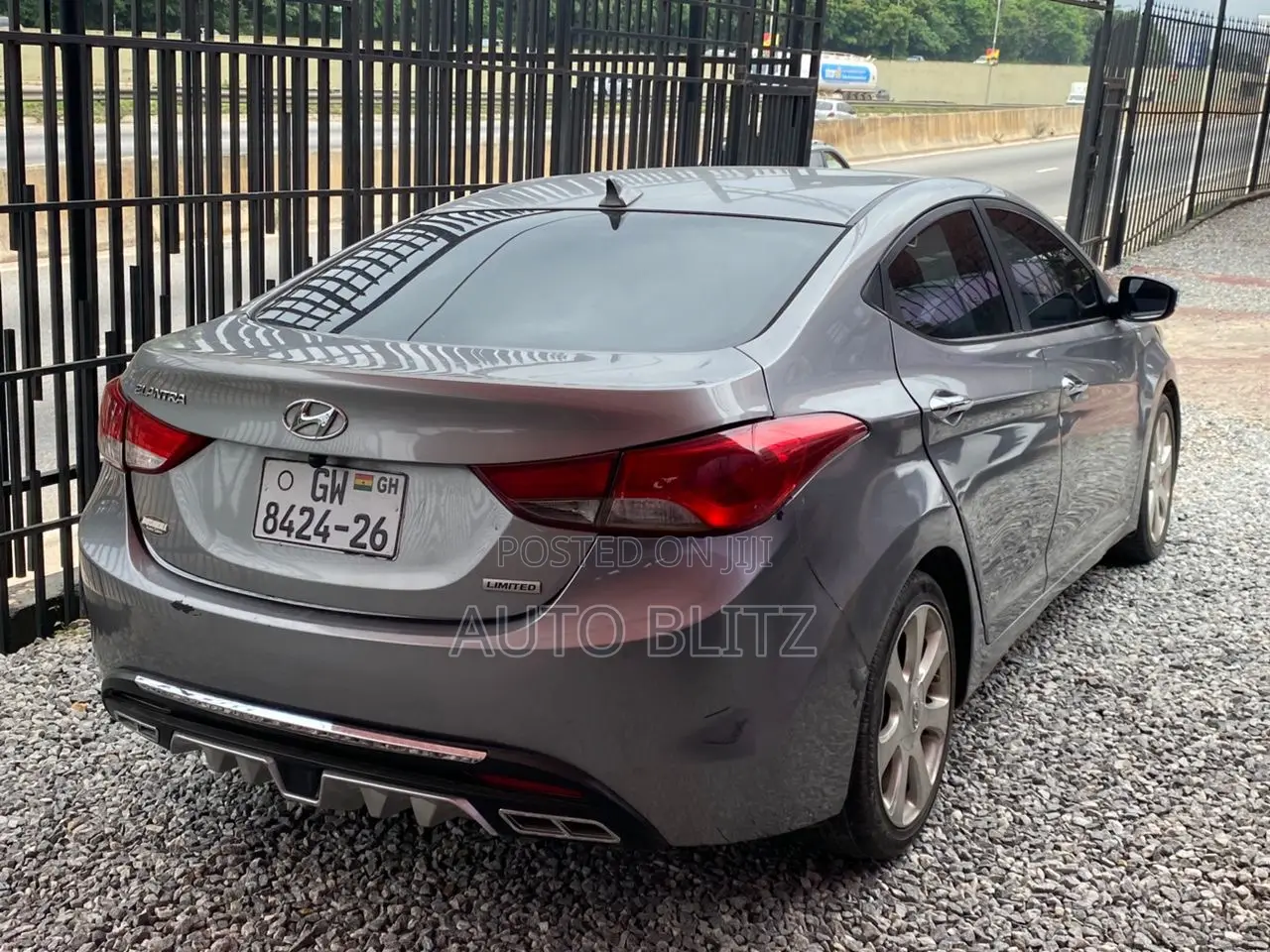 Hyundai Elantra 2013 Gray